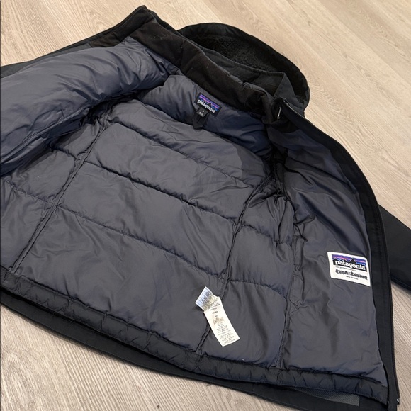 Patagonia Down Jacket - Picture 3 of 8